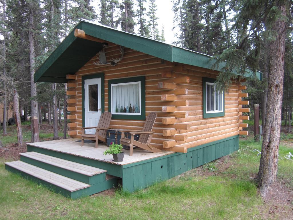 Six Mile River Resort Tagish Номер фото